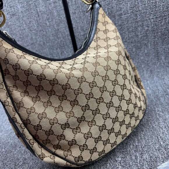 Gucci GG Leather Shoulder Bag 450-033025 - Picture 3 of 15